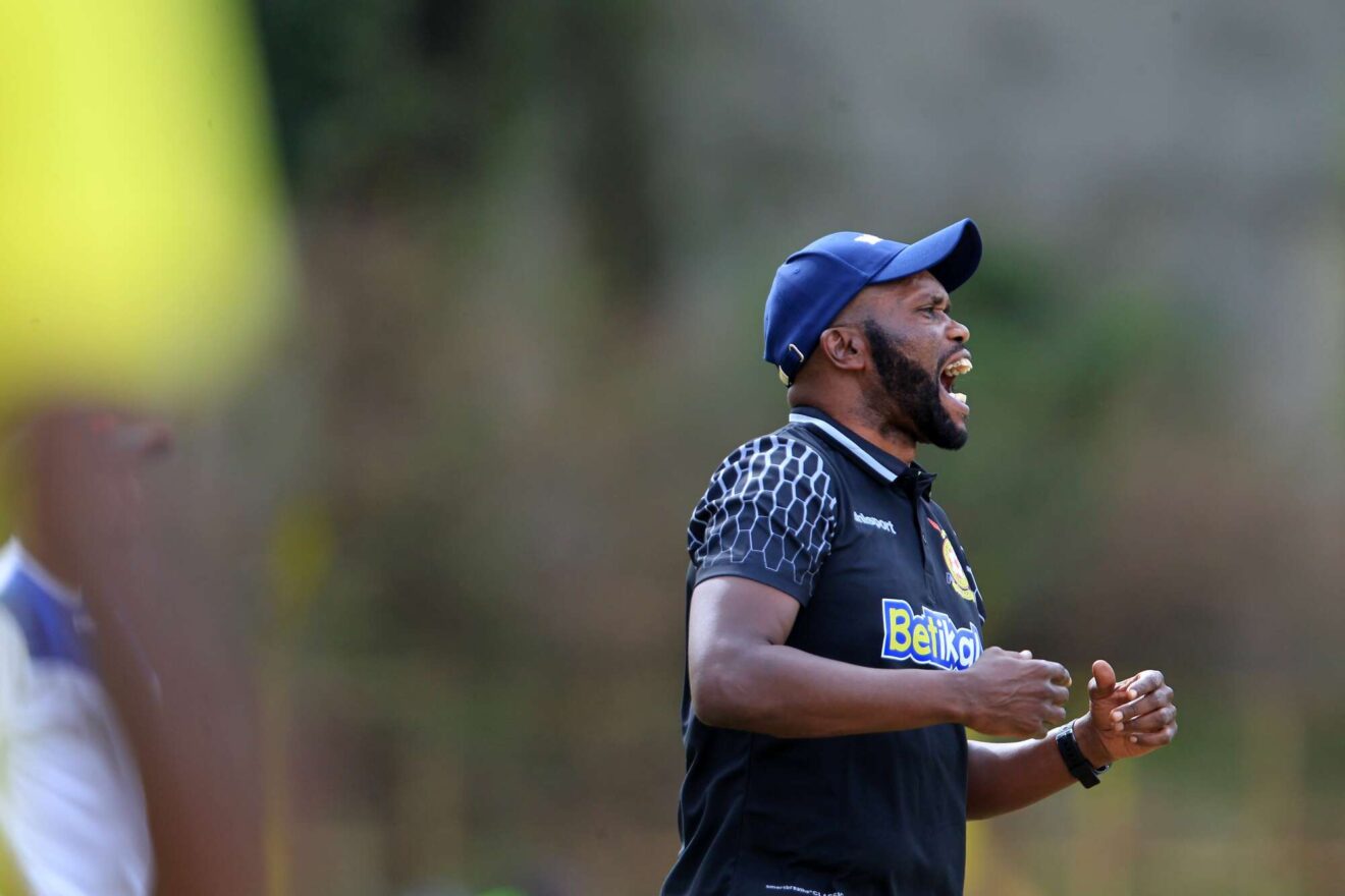 Shabana-FC-head-coach-Sammy