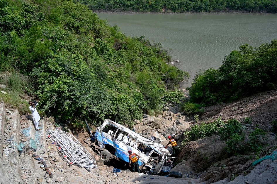 pakistan accident